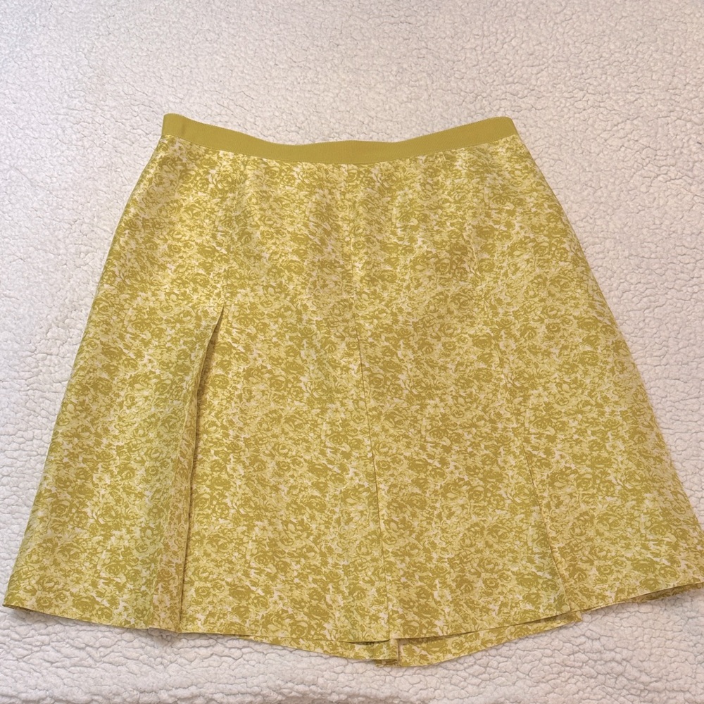 Banana Republic Yellow Pleated A-Line Skirt